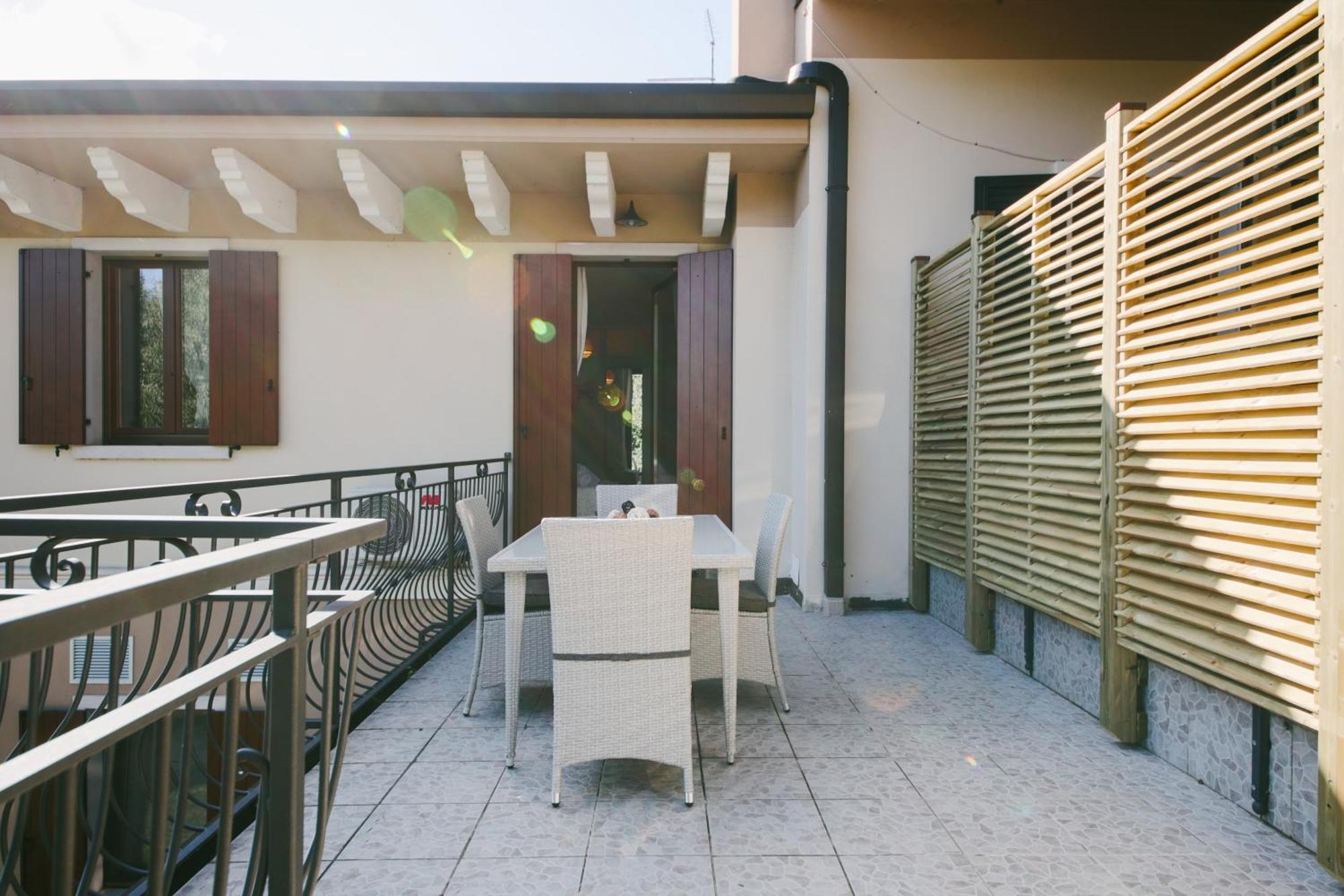 Appartamenti Orchidea E Glicine Sommacampagna Exterior photo